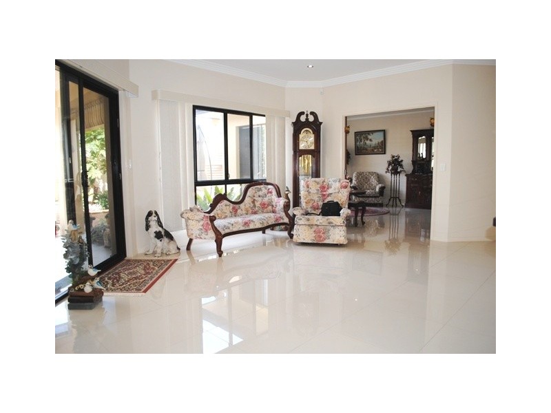 122 Kingman Street, Sunnybank Hills QLD 4109