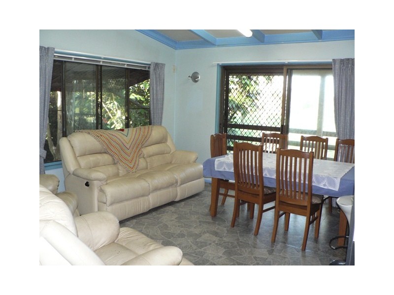 23 Mabel Street, Oxley QLD 4075