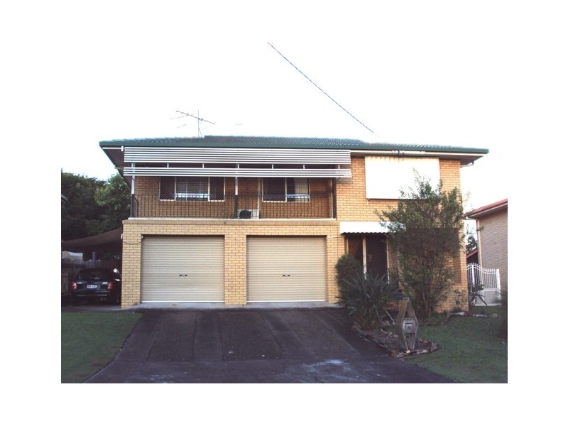 9 Kidd Street, Robertson QLD 4109