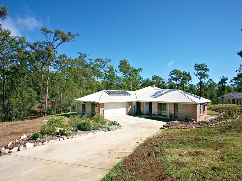25 Pole Crescent, New Beith QLD 4124