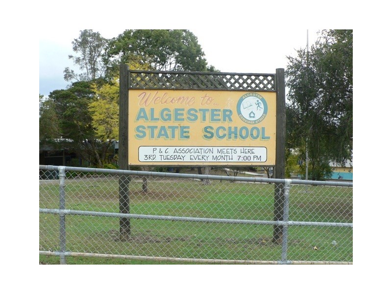 102 Dalmeny Street, Algester QLD 4115