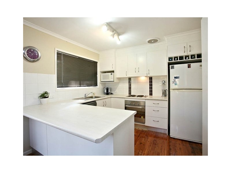 76 Browns Plains Rd, Browns Plains QLD 4118