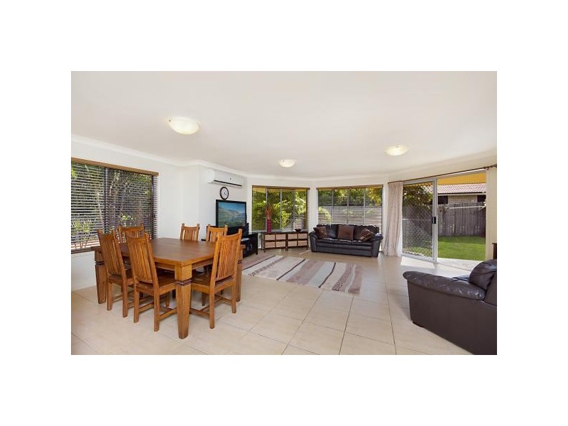 61 Rokeby Drive, Parkinson QLD 4115