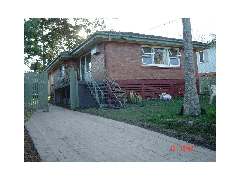 11 Edward Street, Woodridge QLD 4114