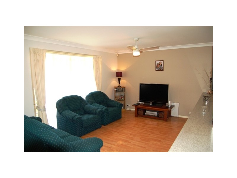 25 Solandra Crescent, Calamvale QLD 4116