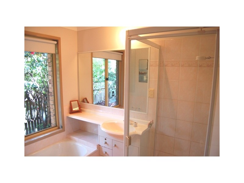 25 Solandra Crescent, Calamvale QLD 4116