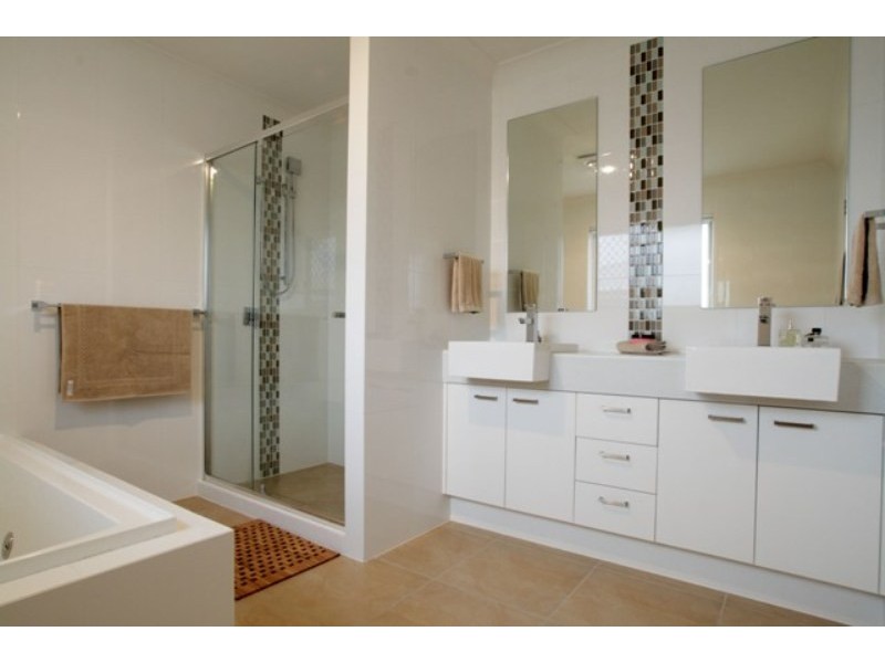 61 Walker Circuit, Eight Mile Plains QLD 4113