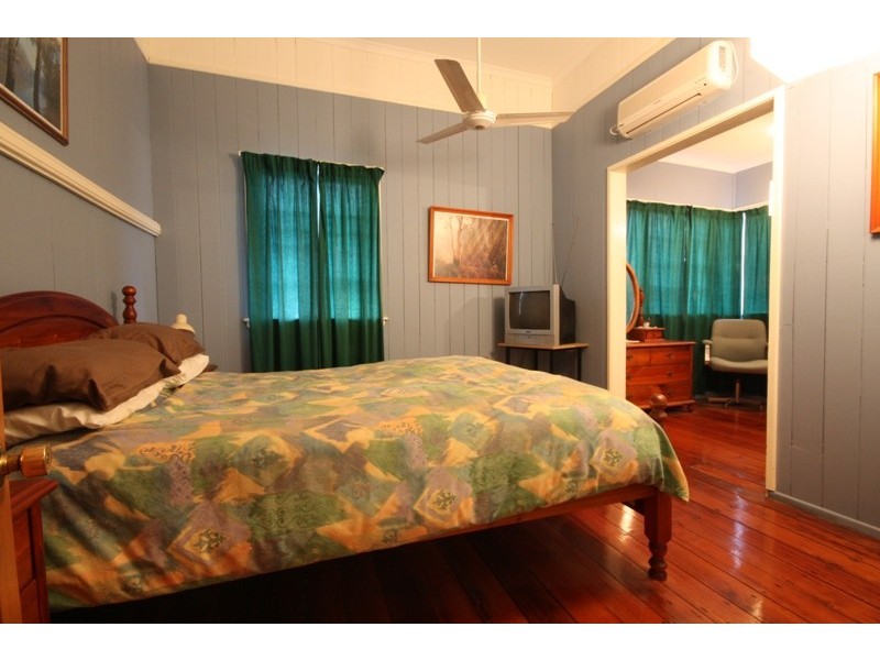 70 Agnes Street, Sunnybank QLD 4109