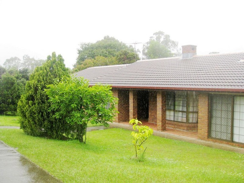 935 Creek Road, Carindale QLD 4152