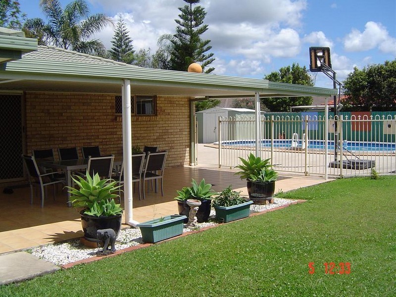 14 Seletar Place, Tanah Merah QLD 4128