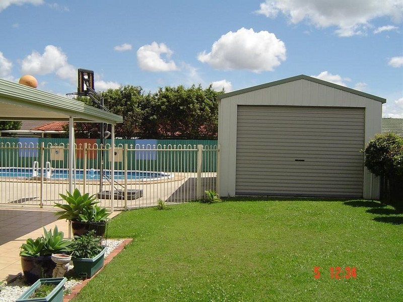 14 Seletar Place, Tanah Merah QLD 4128