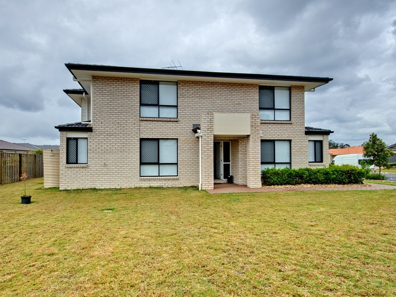13 Pebbles Court, Berrinba QLD 4117