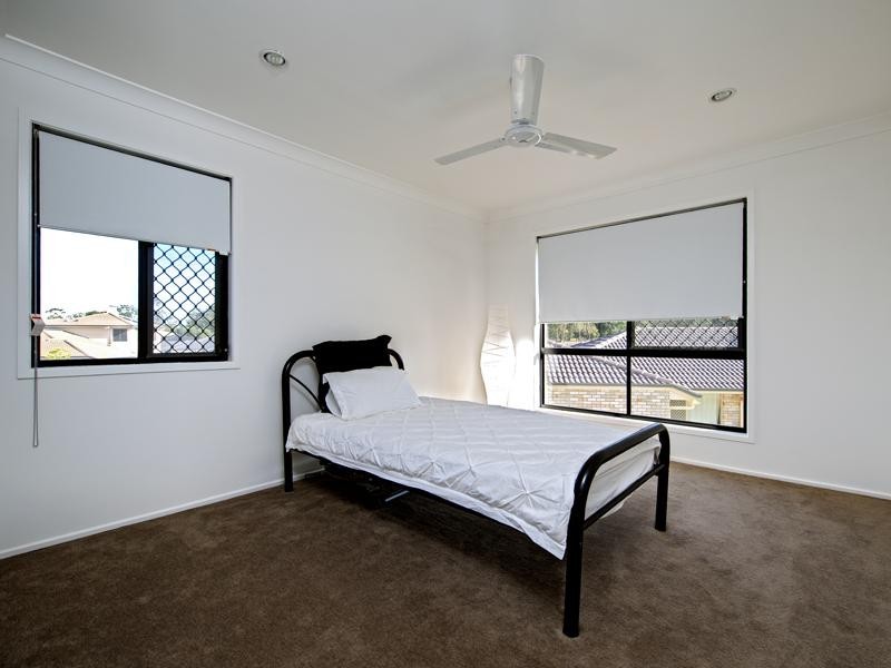 13 Pebbles Court, Berrinba QLD 4117