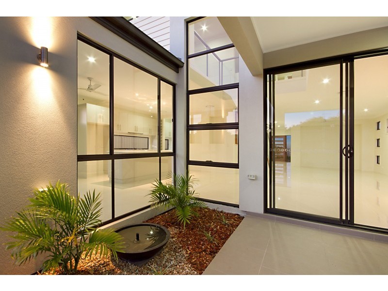 36 Langford Street, Eight Mile Plains QLD 4113