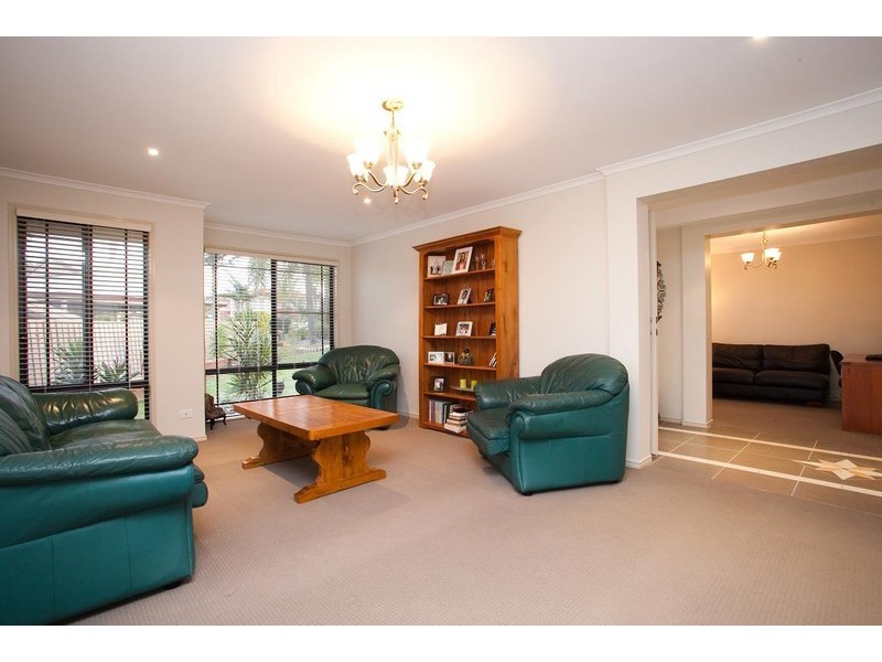 7 Bluebell Place, Calamvale QLD 4116