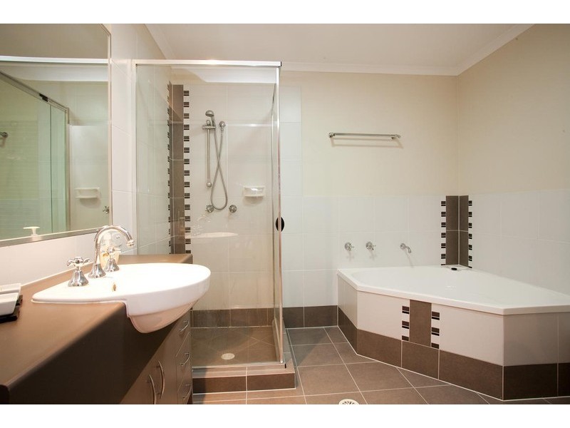 7 Bluebell Place, Calamvale QLD 4116