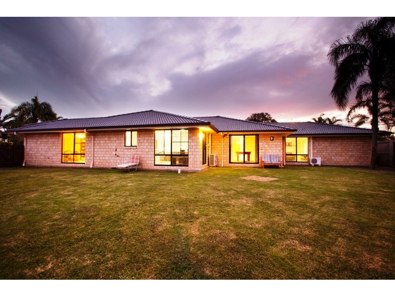 7 Bluebell Place, Calamvale QLD 4116