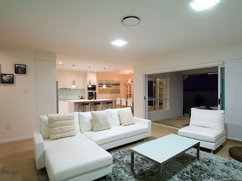 61 Walker Circuit, Eight Mile Plains QLD 4113