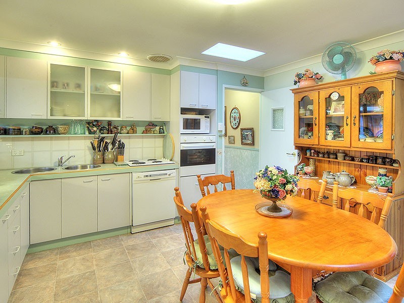 93 Kingman Street, Sunnybank Hills QLD 4109