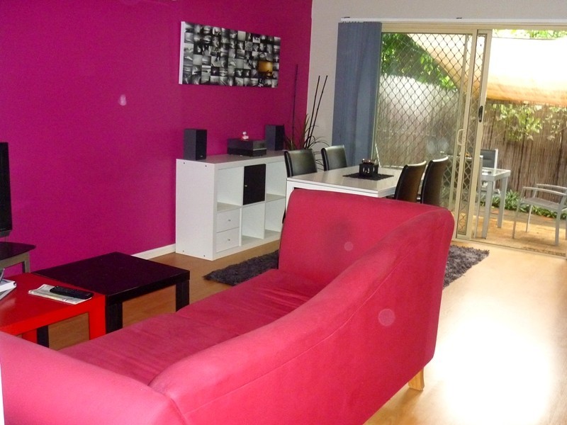 11 Oakmont Avenue, Oxley QLD 4075