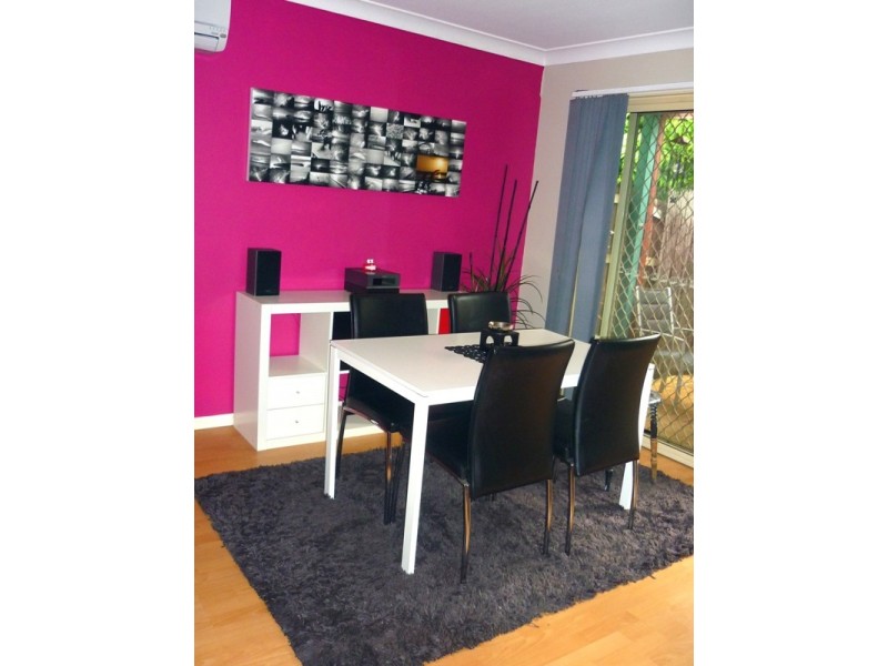 11 Oakmont Avenue, Oxley QLD 4075