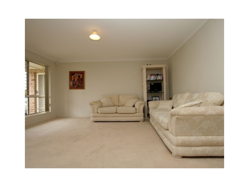 33  Glenfield Street, Parkinson QLD 4115