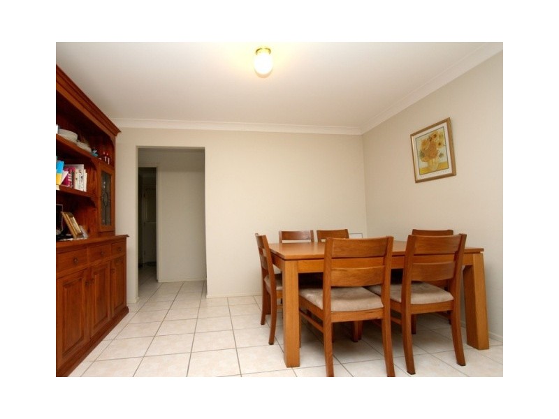 33  Glenfield Street, Parkinson QLD 4115