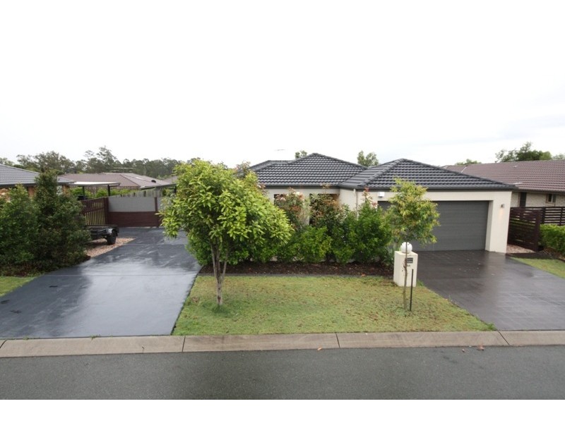 44 Goongarrie Crescent, Parkinson QLD 4115