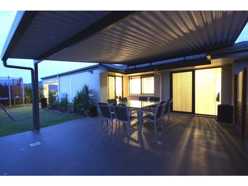 44 Goongarrie Crescent, Parkinson QLD 4115