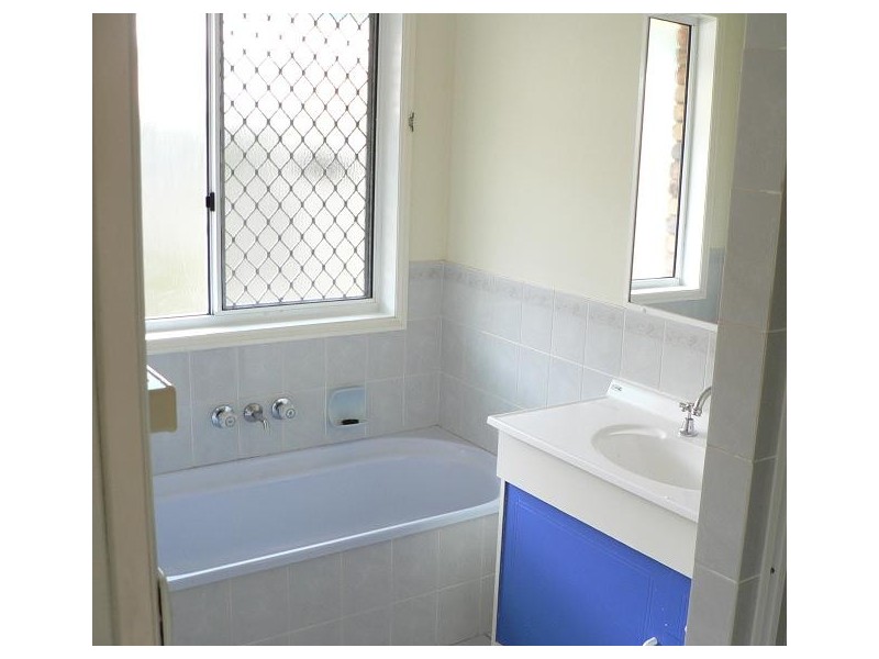 7 Dandelion Street, Eight Mile Plains QLD 4113