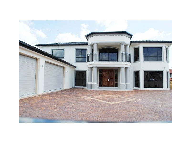 140 Hawthorn Crescent, Stretton QLD 4116