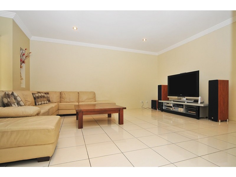 46 Juniper Cct, Stretton QLD 4116