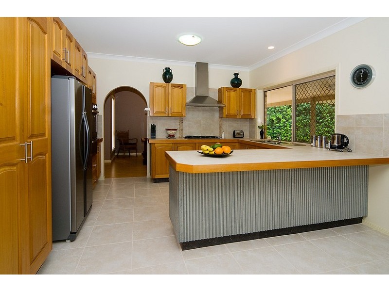 5 St Clair Close, Parkinson QLD 4115