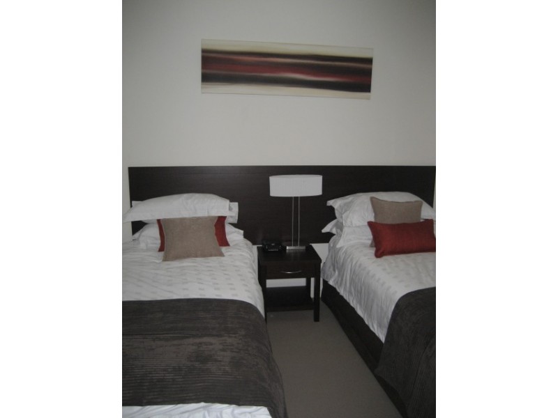 22/24 Allwood Street, Indooroopilly QLD 4068