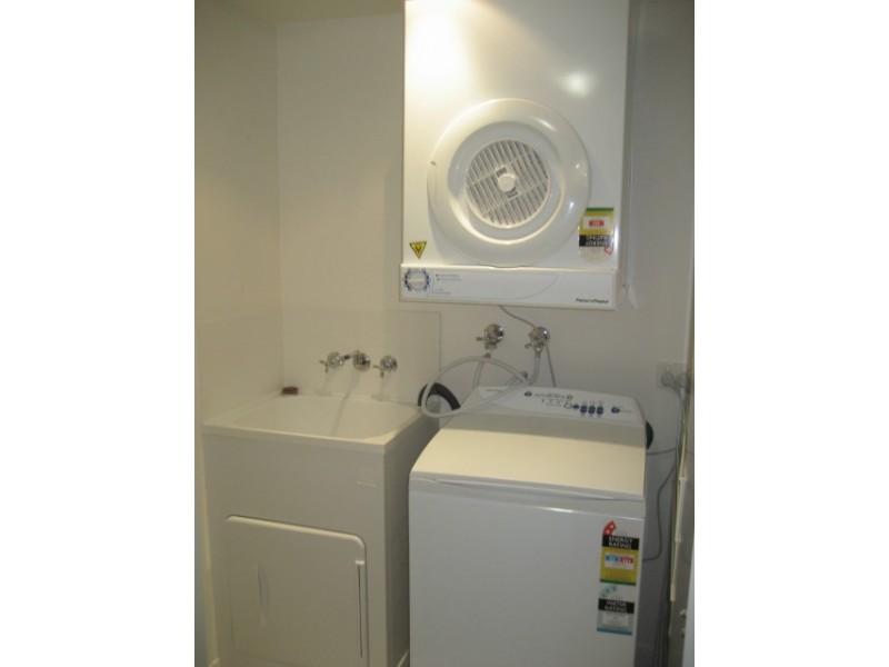 22/24 Allwood Street, Indooroopilly QLD 4068