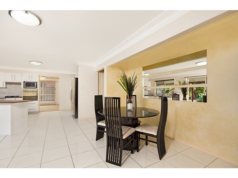 The Avenue, Sunnybank Hills QLD 4109