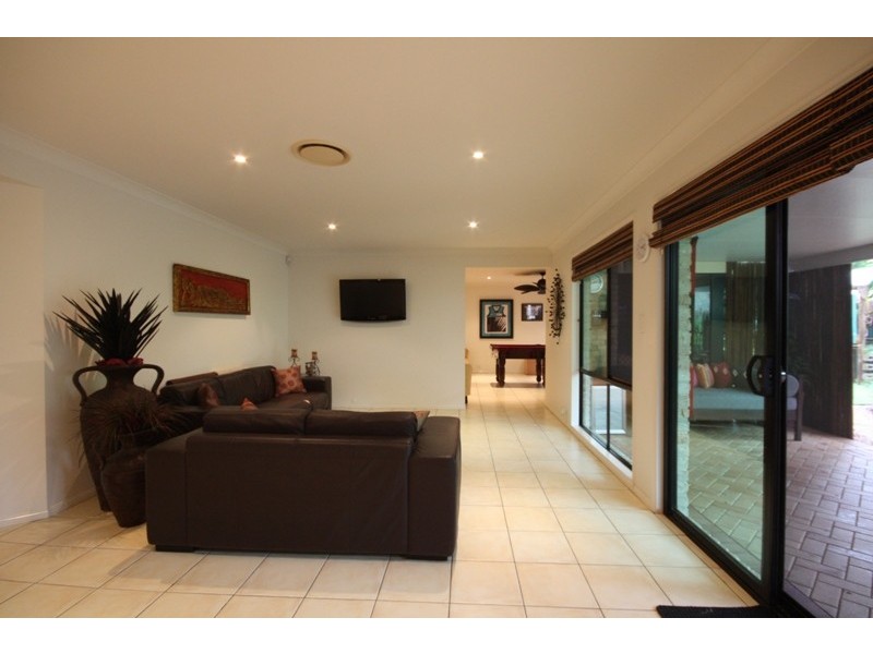 18 Juniper Circuit, Stretton QLD 4116