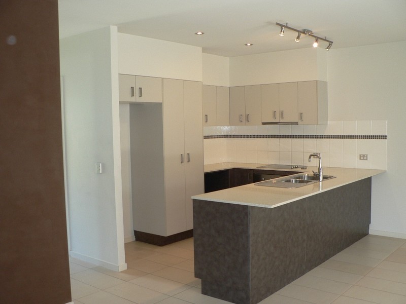 9/307 Mode Place/Underwood Road, Eight Mile Plains QLD 4113