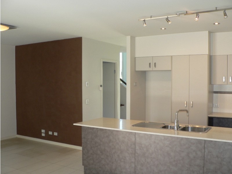 9/307 Mode Place/Underwood Road, Eight Mile Plains QLD 4113