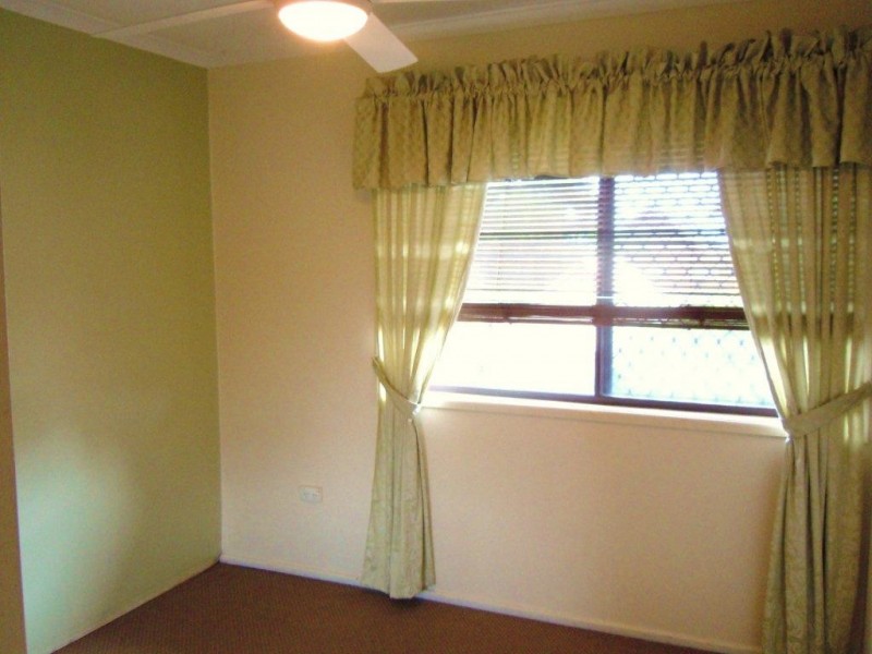 1 Kelda Street, Robertson QLD 4109