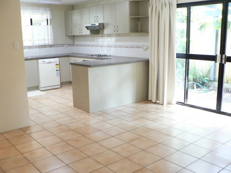 18 Hendy Street, Sunnybank Hills QLD 4109