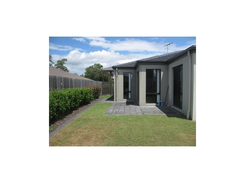 15 Watheroo Place, Parkinson QLD 4115