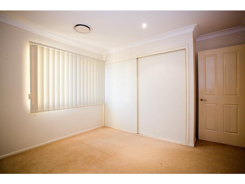 50 The Parkway, Stretton QLD 4116