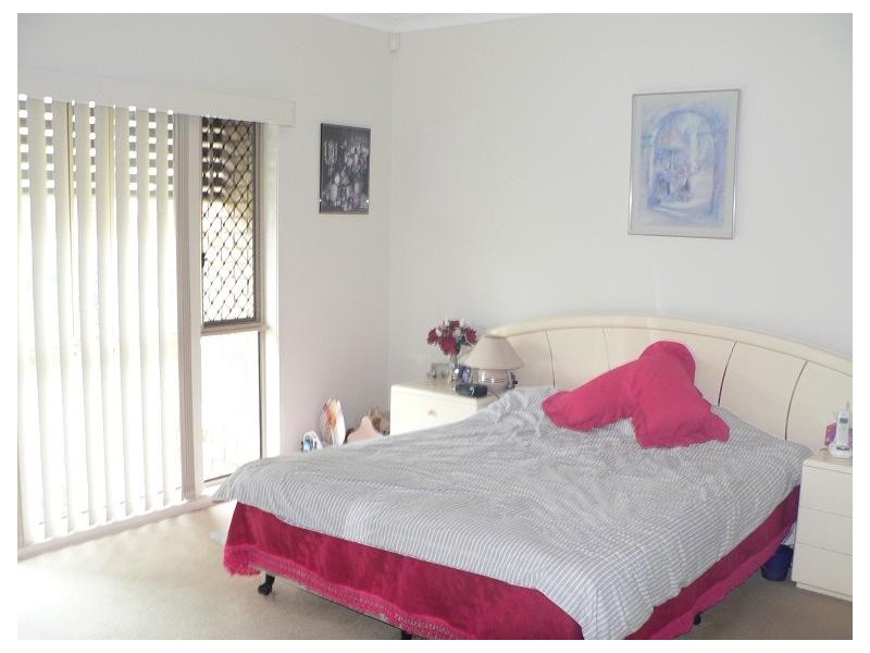 7 Hoop Pine Place, Sunnybank Hills QLD 4109