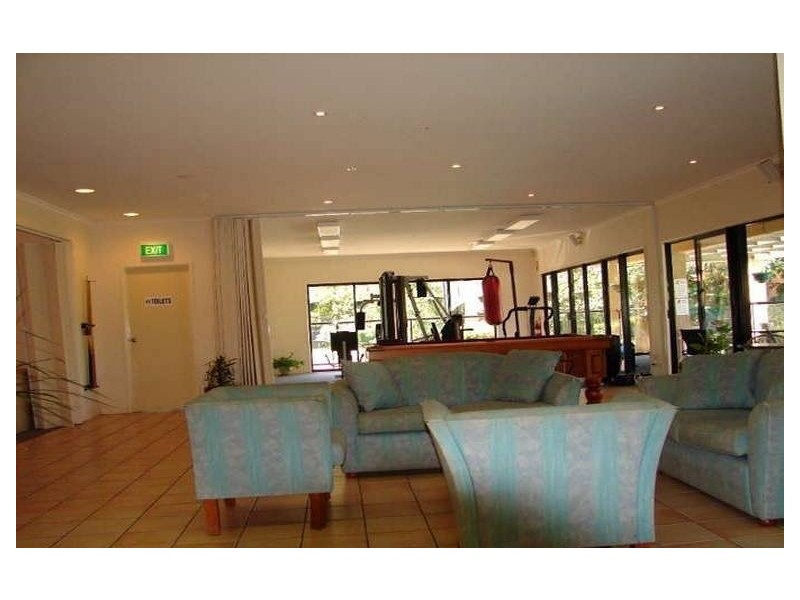 8/45 Barrett Street, Robertson QLD 4109