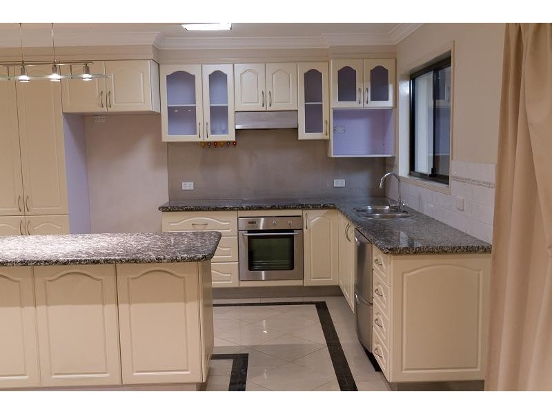 28 Turnmill Street, Macgregor QLD 4109