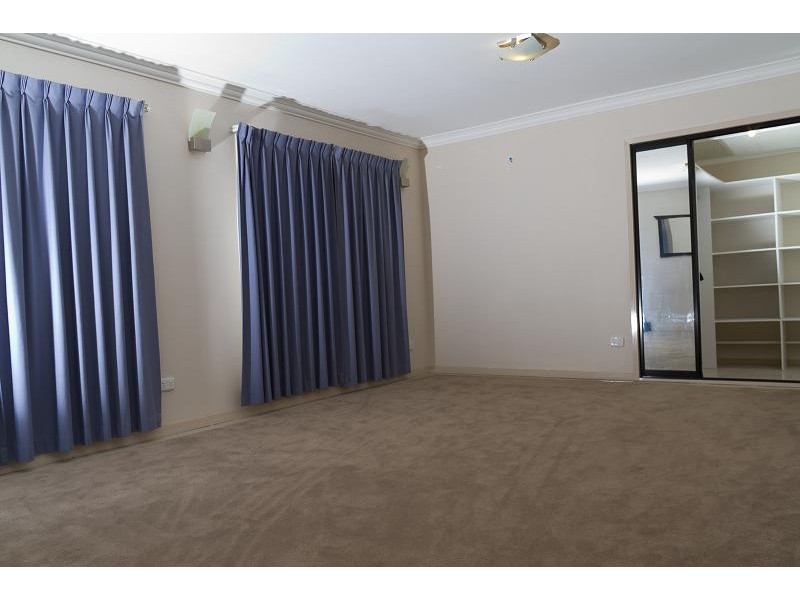 28 Turnmill Street, Macgregor QLD 4109