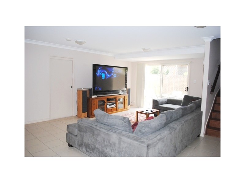 14 Shelley Avenue, Mount Warren Park QLD 4207