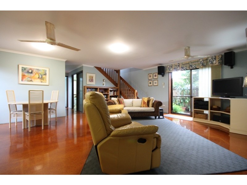 42 Ballater Street, Sunnybank Hills QLD 4109