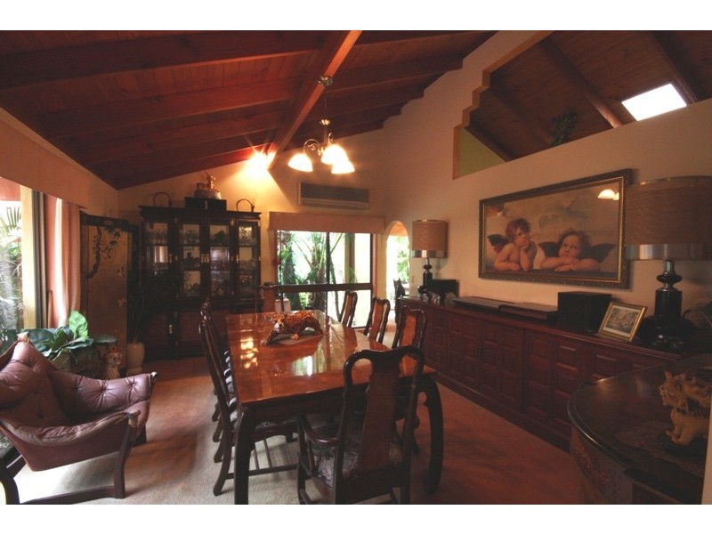 3 Iowa Ct, Sunnybank Hills QLD 4109